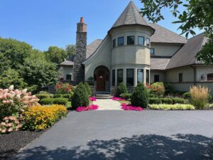 Contact River Valley Landscapes for Your Summer Landscaping Today